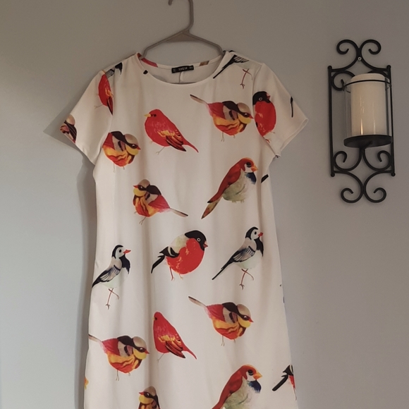 SHEIN Dresses & Skirts - Cute Dress with Birds